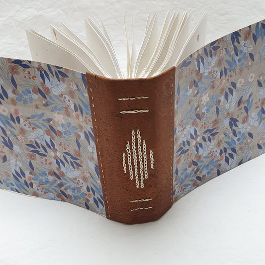 Small Photo Album, Sustainable Corkskin, Hndmade - The Wee Bindery (Store description) Photo album 